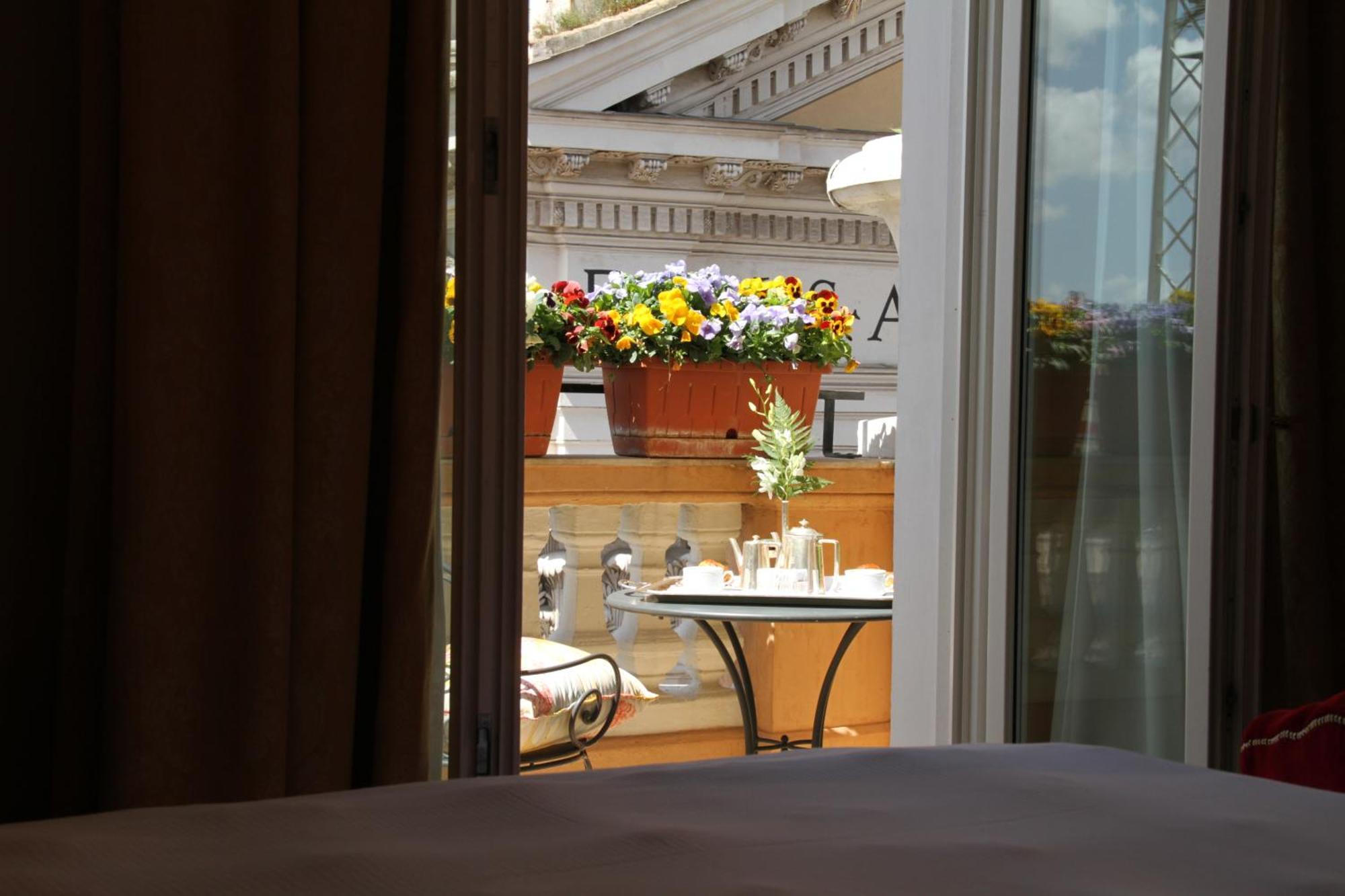 Grand Hotel Plaza Roma Esterno foto