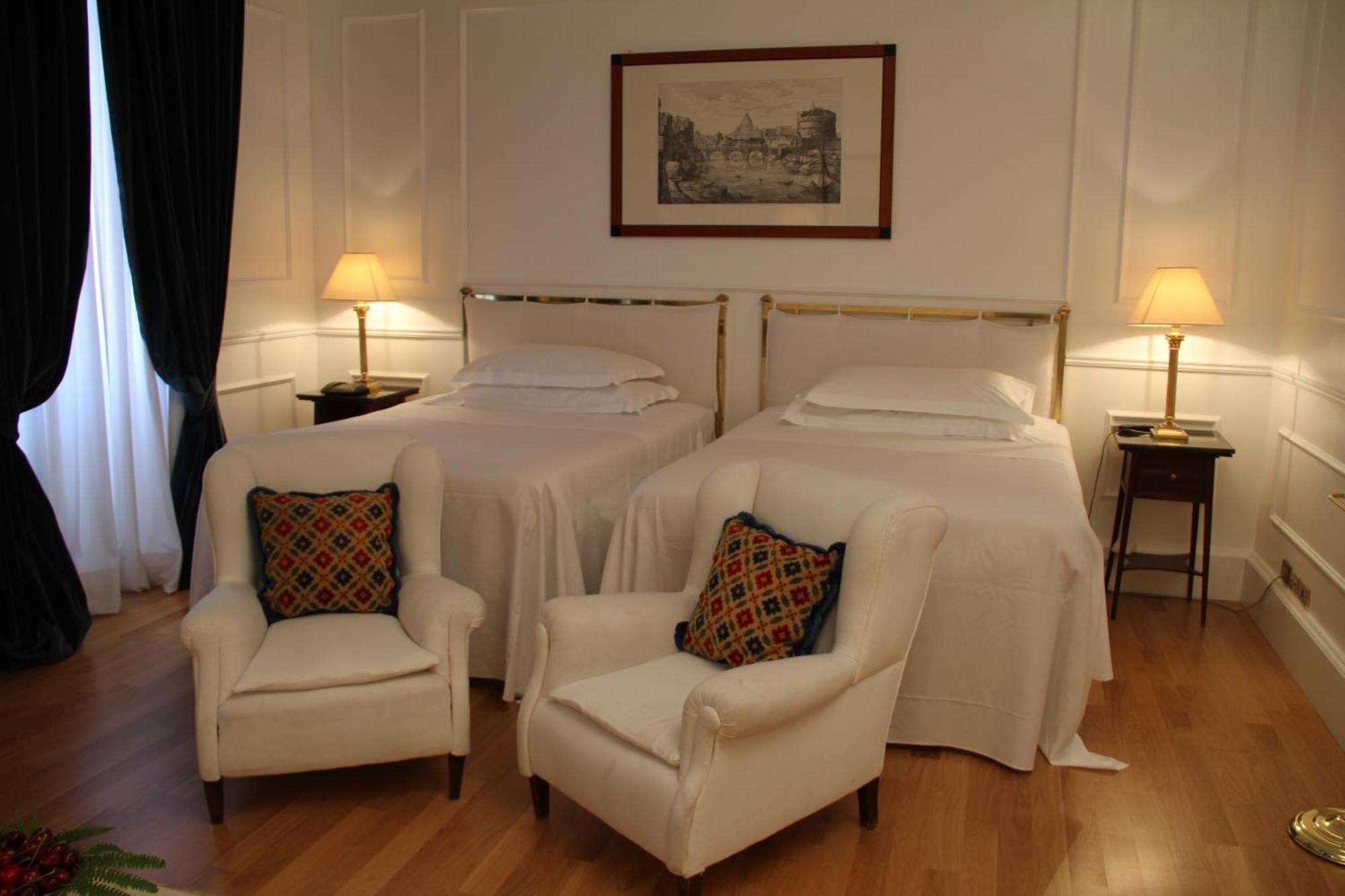 Grand Hotel Plaza Roma Esterno foto