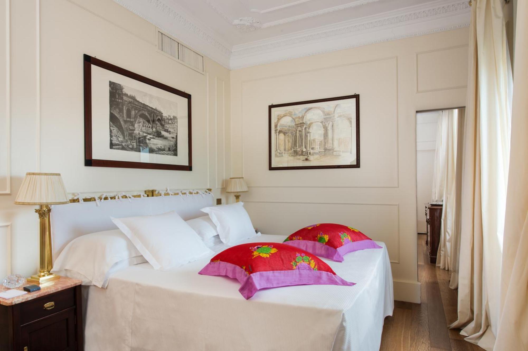 Grand Hotel Plaza Roma Esterno foto