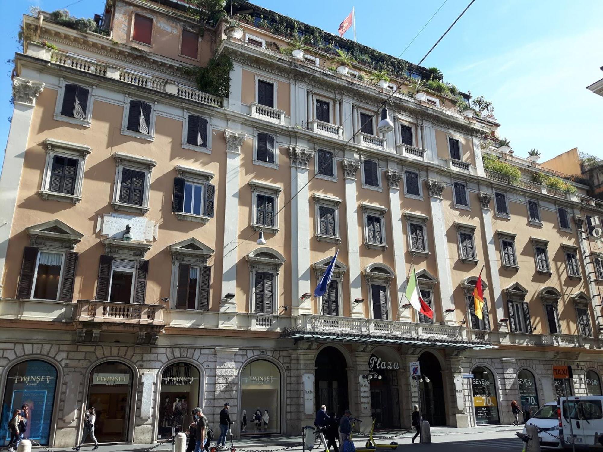 Grand Hotel Plaza Roma Esterno foto
