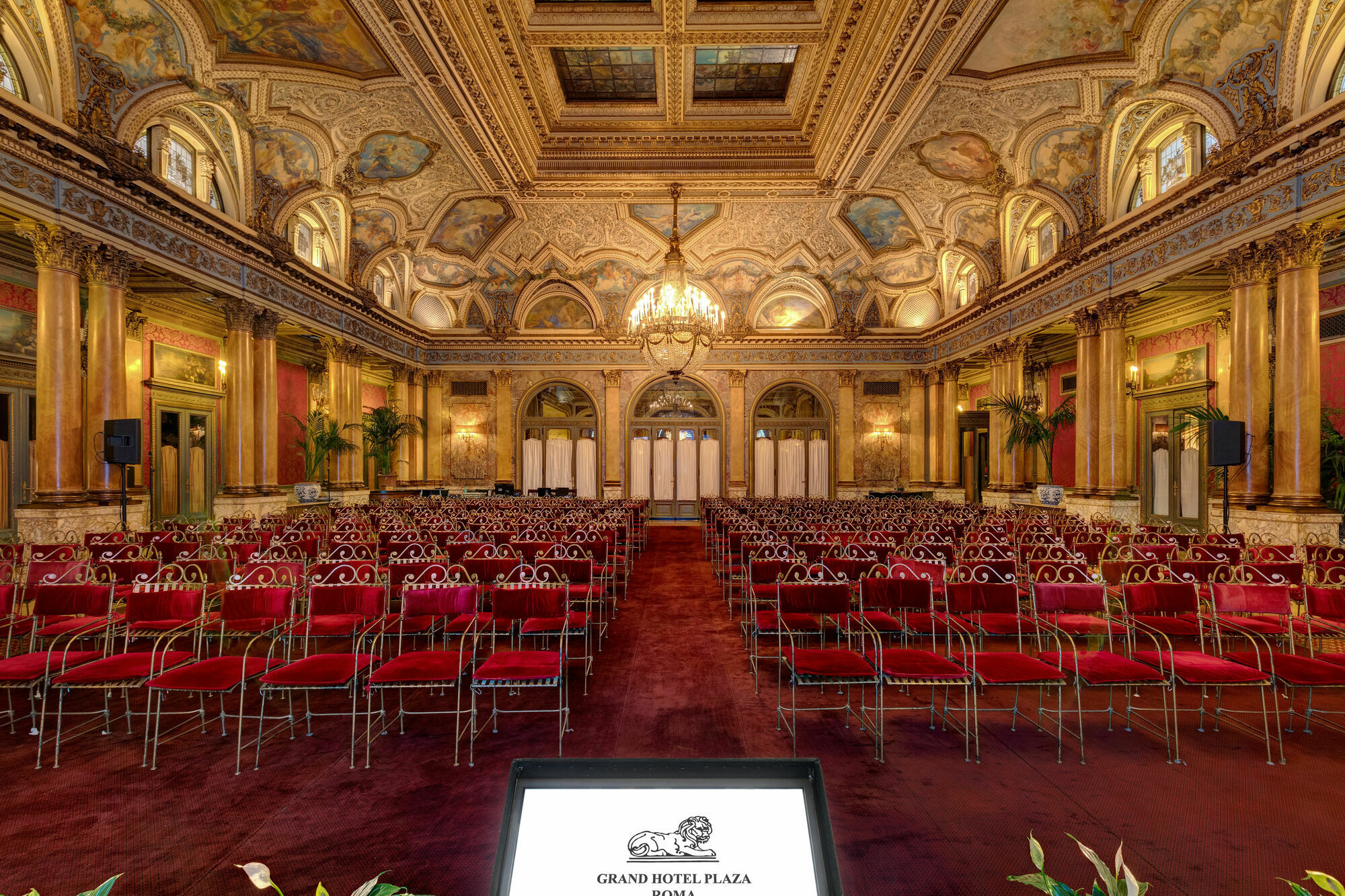 Grand Hotel Plaza Roma Esterno foto